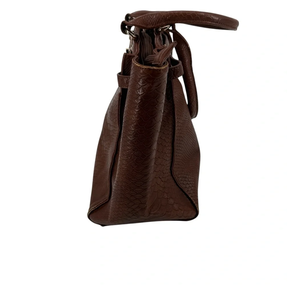 Urban Expressions Chic Tan Milan Faux Croc Textured Vegan Handbag Purse